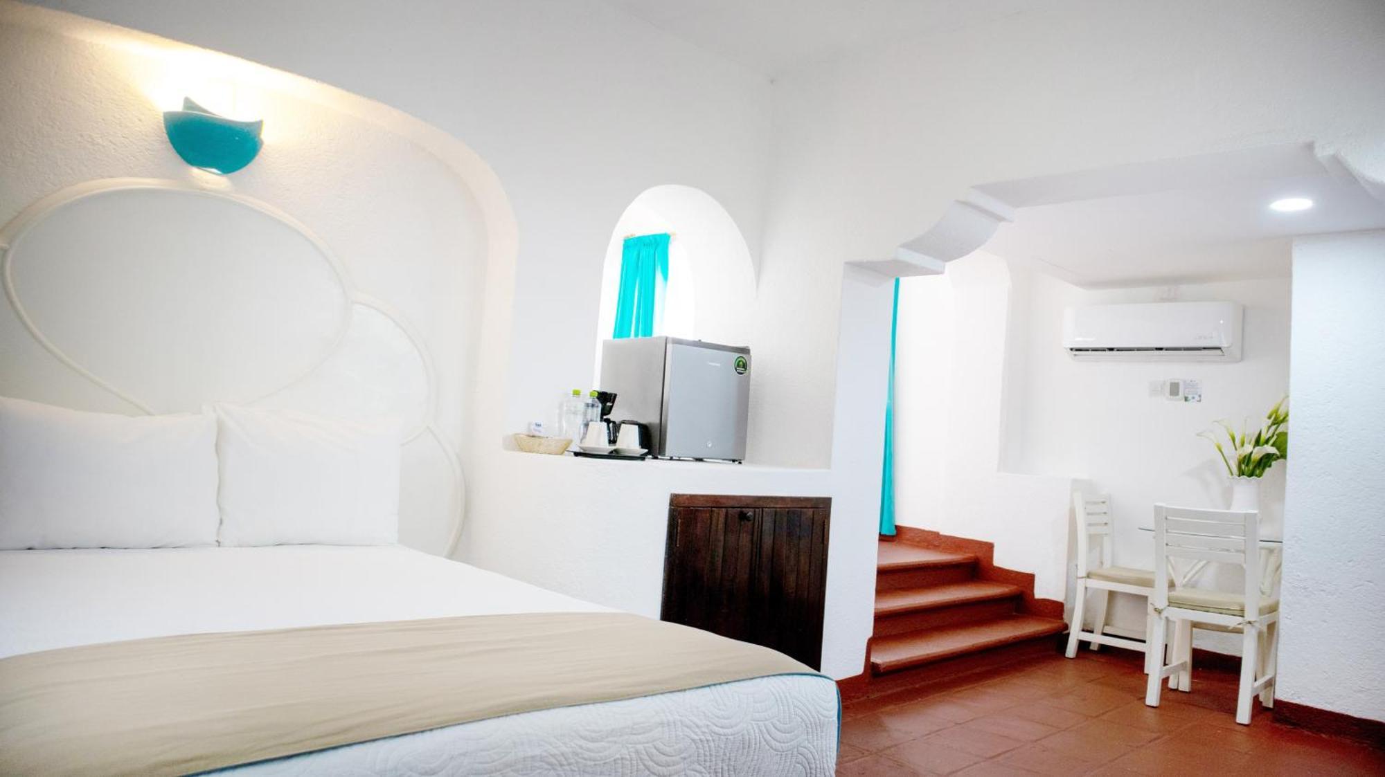 Hotel Marina Resort Santa Cruz Huatulco Esterno foto