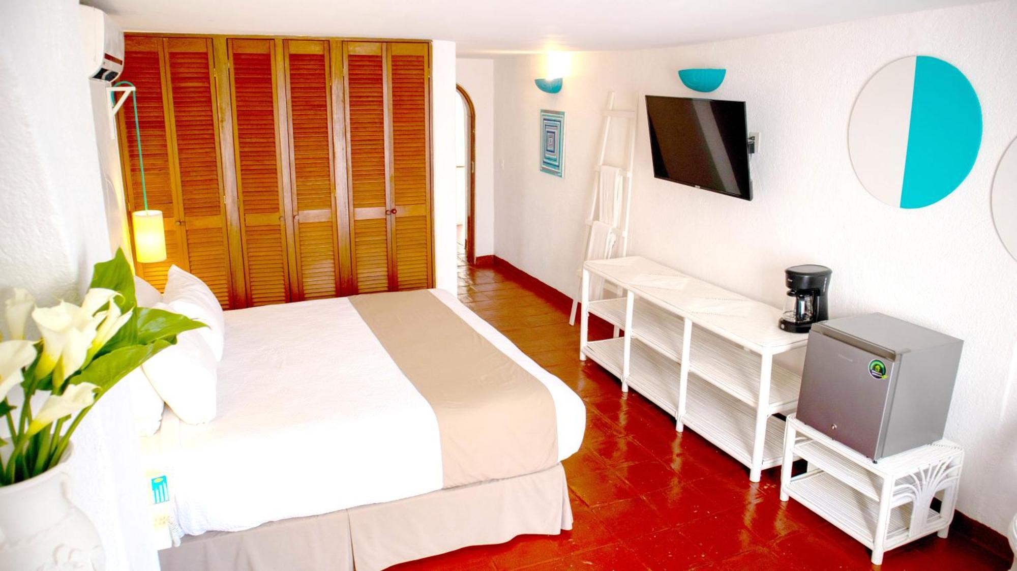Hotel Marina Resort Santa Cruz Huatulco Esterno foto
