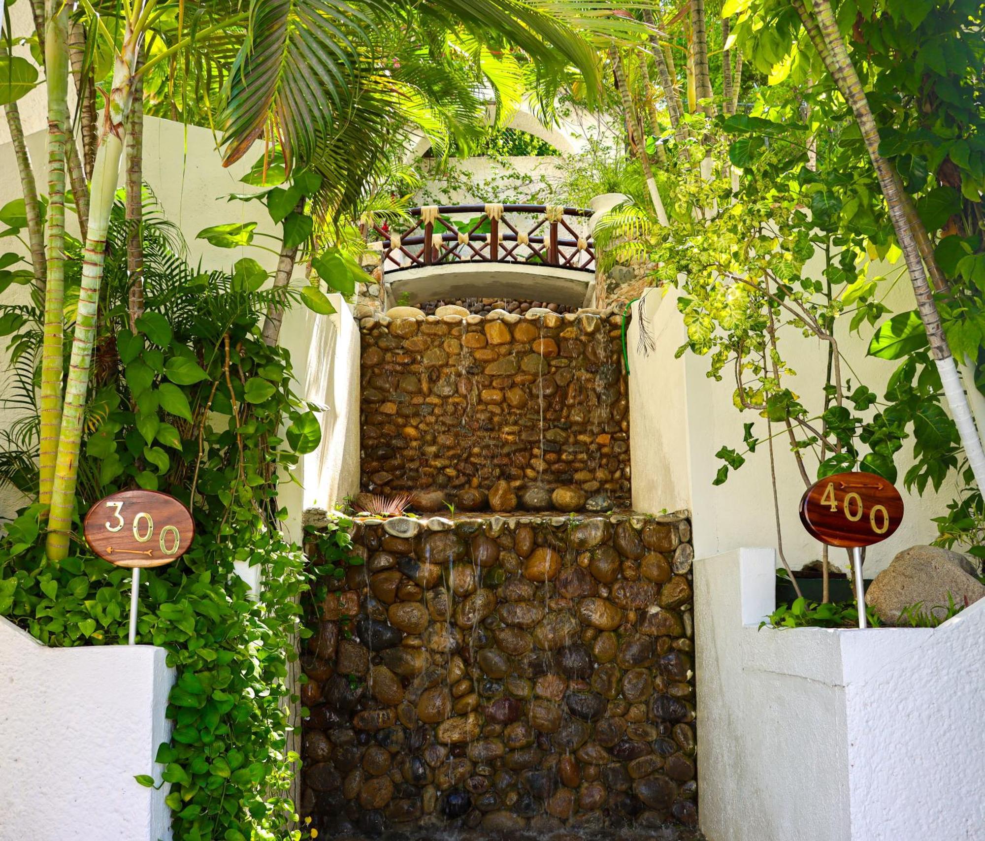 Hotel Marina Resort Santa Cruz Huatulco Esterno foto