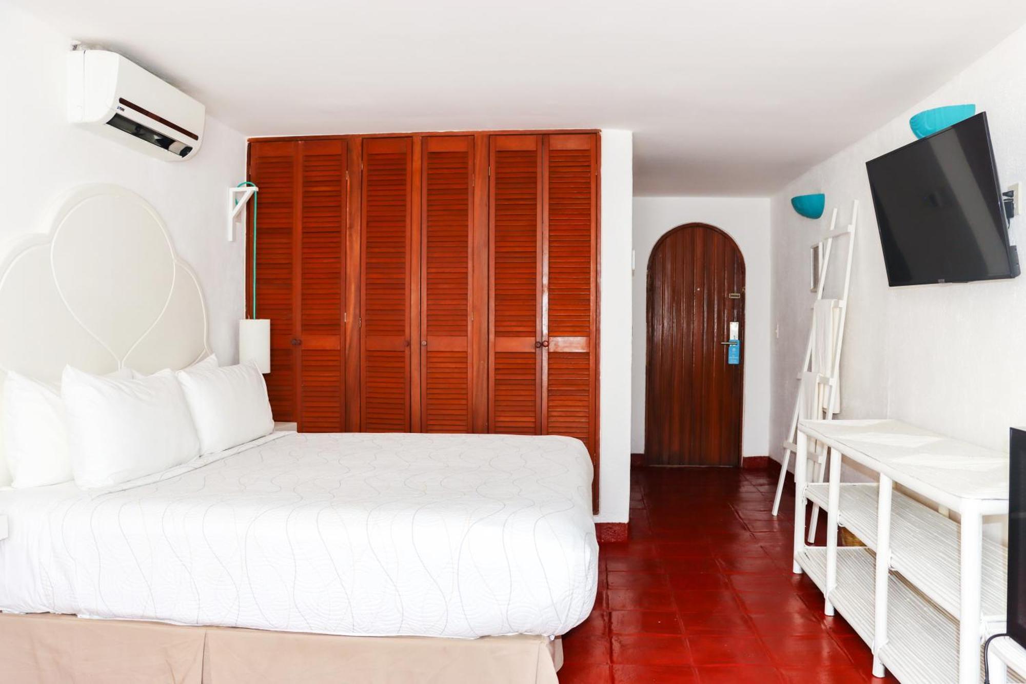 Hotel Marina Resort Santa Cruz Huatulco Esterno foto