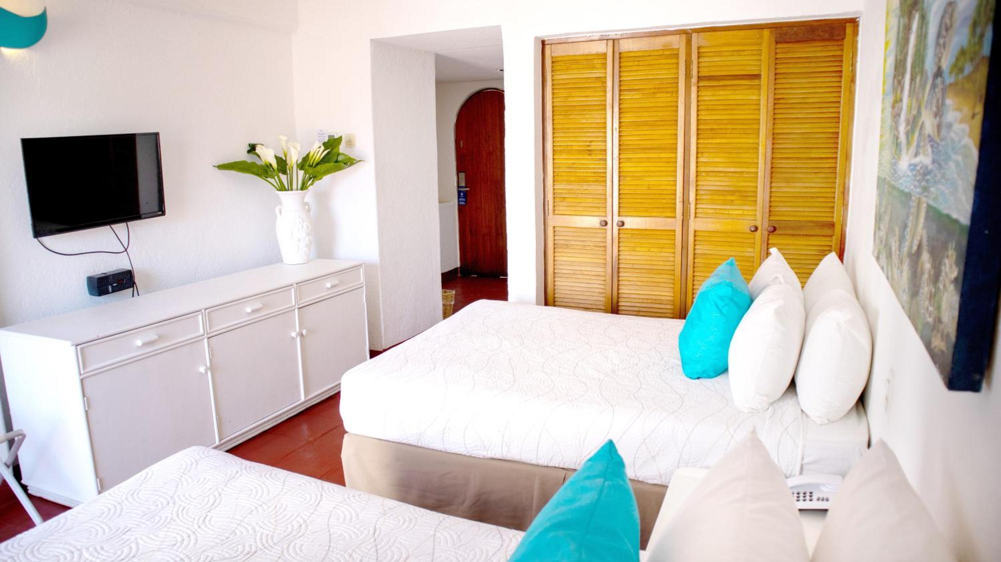 Hotel Marina Resort Santa Cruz Huatulco Esterno foto