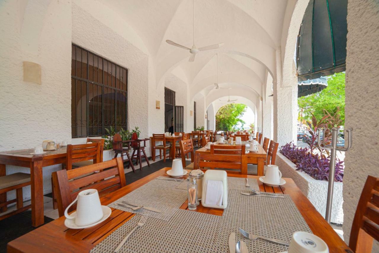 Hotel Marina Resort Santa Cruz Huatulco Esterno foto
